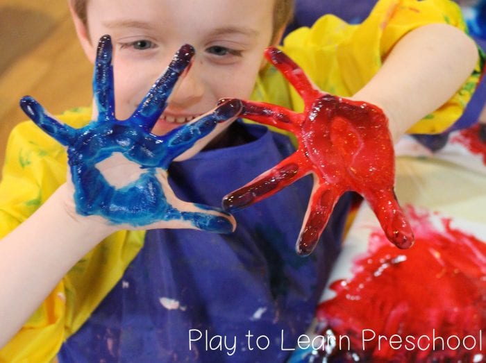 utforska färgteori med Paint Preschool Art