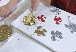 Painted Canvas Christmas Gift that Kids Can Make