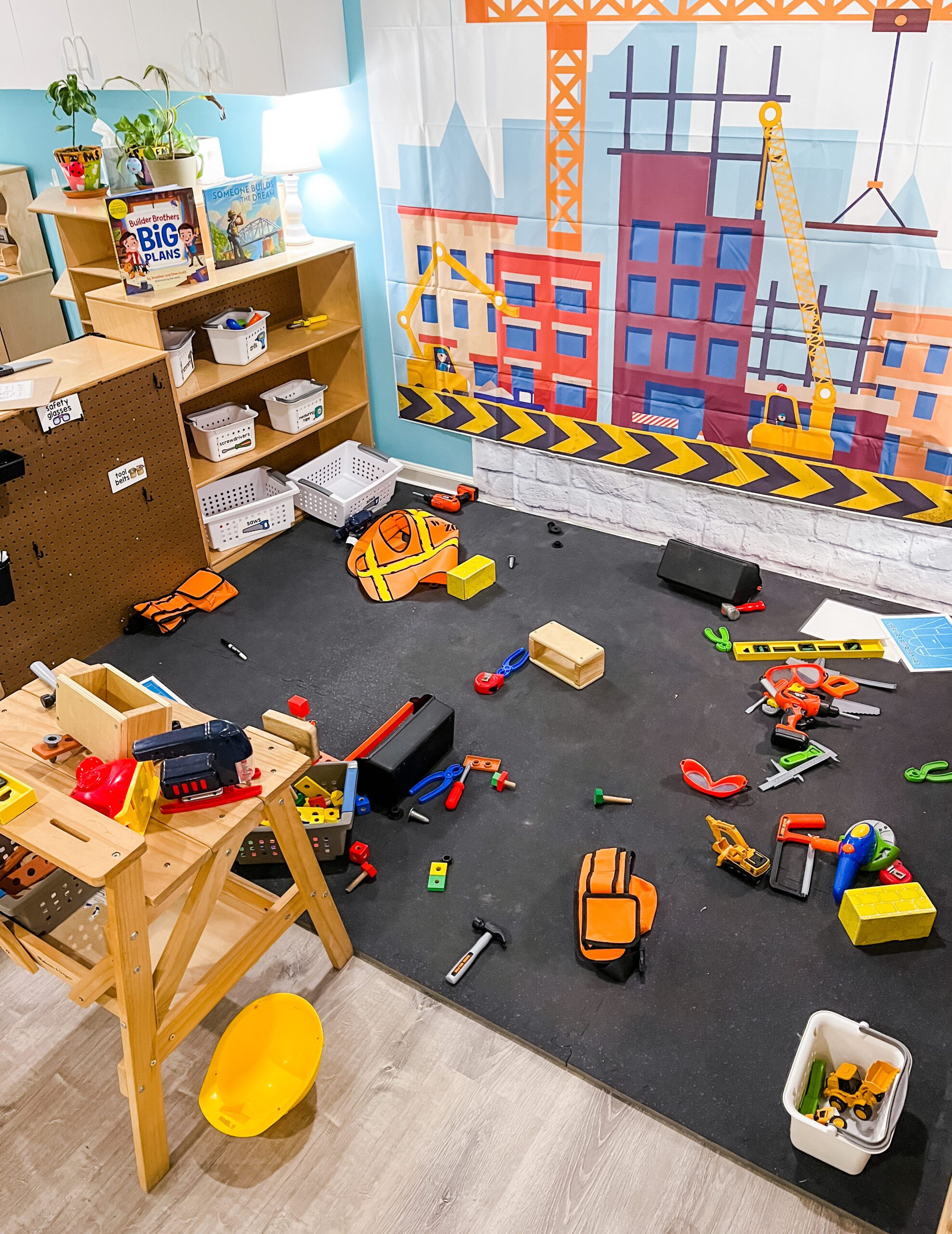 Construction Site Dramatic Play In The Block Center Construction Site Dramatic Play In The Block Center